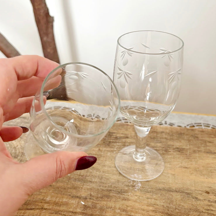Vintage Etched Wine Glasses Pair, Thin Clear Glass Stemware With Floral Pattern, Elegant Soviet Era Barware Set, 150 ml Goblets