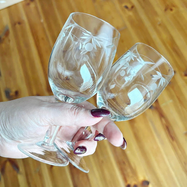 Vintage Etched Wine Glasses Pair, Thin Clear Glass Stemware With Floral Pattern, Elegant Soviet Era Barware Set, 150 ml Goblets