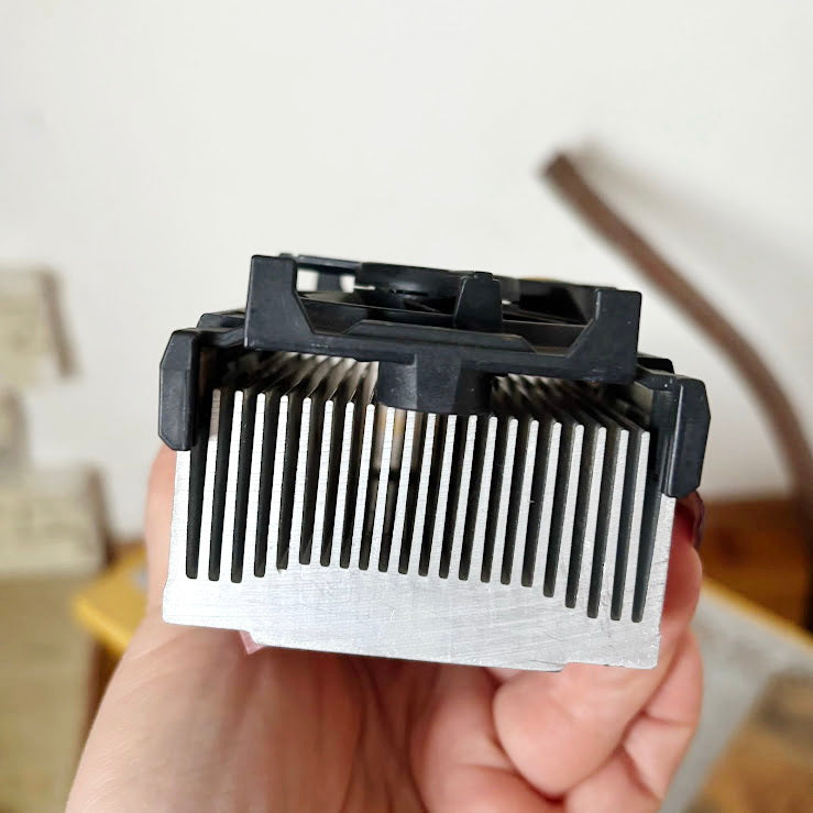 Intel CPU Cooler Fan With Heatsink Vintage Computer Cooling Assembly PC Hardware Part