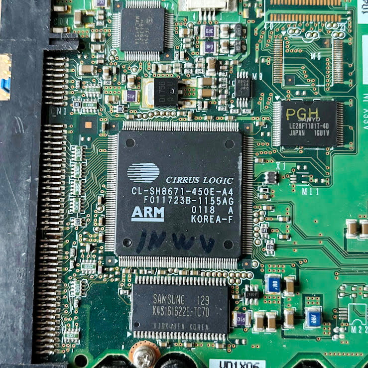 Vintage Fujitsu IDE Hard Drive MPG3307AH 2001 Desktop Computer HDD Untested