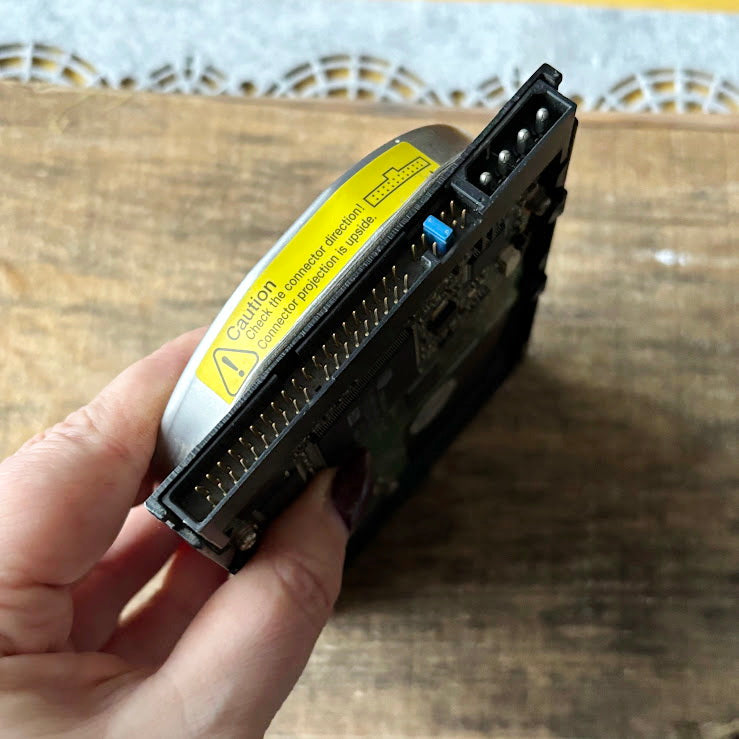 Vintage Fujitsu IDE Hard Drive MPG3307AH 2001 Desktop Computer HDD Untested