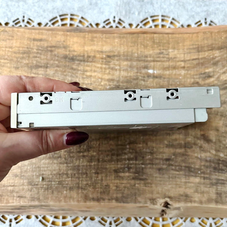 Vintage Samsung SFD-321B 3.5 Inch Floppy Disk Drive Internal PC FDD Early 2000s Retro Computer Hardware Untested