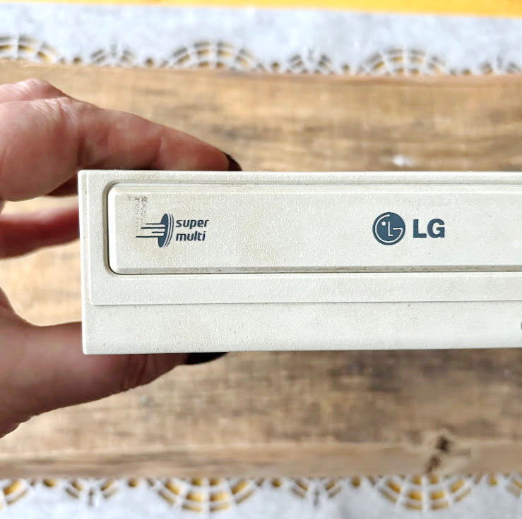 LG Super Multi DVD Rewriter GSA-H55N 2007 Internal Optical Drive ide Desktop pc Untested Vintage Hardware