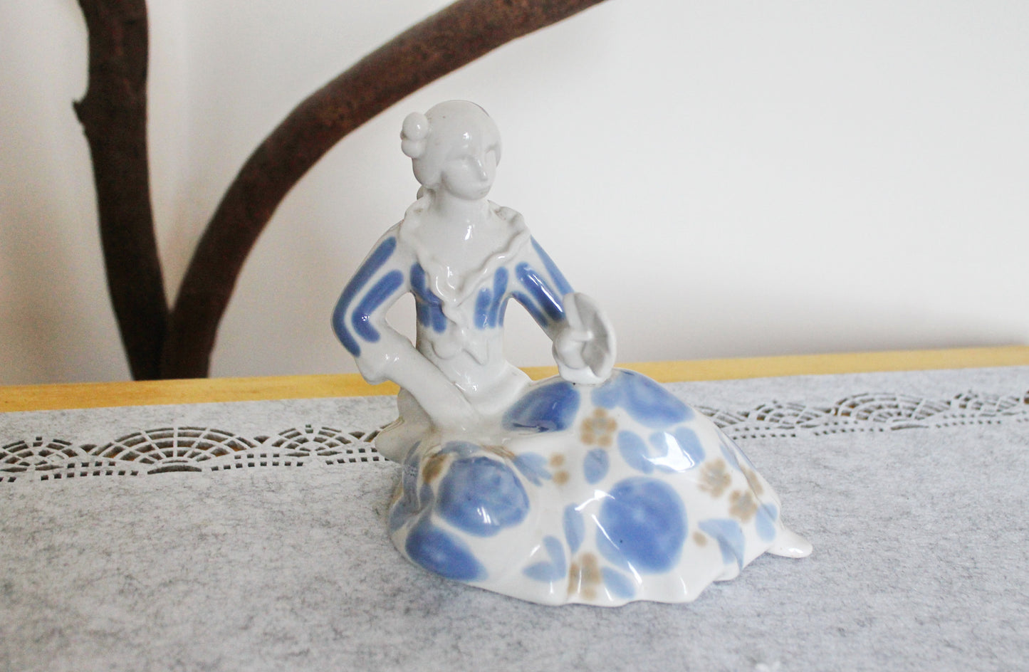 Vintage USSR porcelain figurine  - "A Dancer girl with a fan" - Souvenir Statuette - Ukrainian style - 1970s