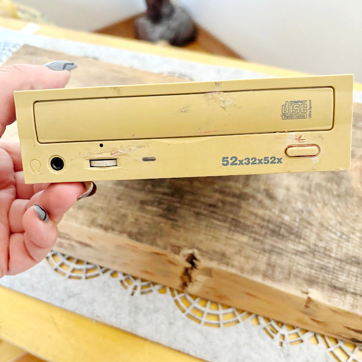 Vintage Lite-On CD-RW Drive LTR-52327S 2003 Internal Optical Drive Retro Computer Hardware pc Modding Parts