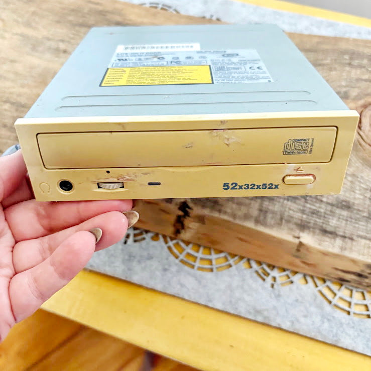 Vintage Lite-On CD-RW Drive LTR-52327S 2003 Internal Optical Drive Retro Computer Hardware pc Modding Parts