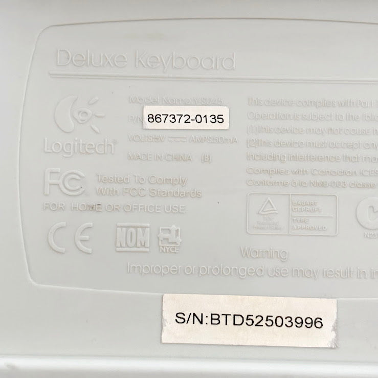 Logitech Deluxe Keyboard Y-SU61 White PS/2 Vintage Office Keyboard Full Size Retro Computer Peripheral 2000s - untested