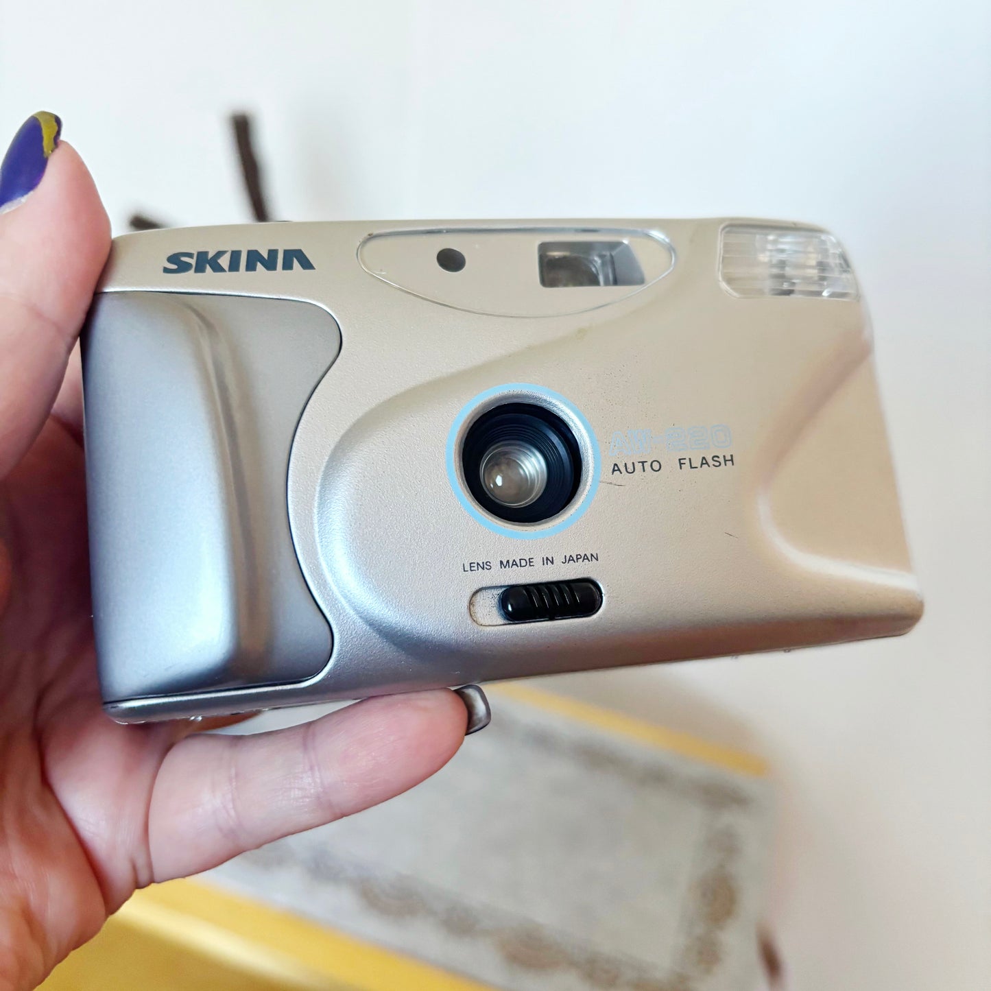 Skina AW-220 Film Camera 35mm Point and Shoot Vintage Auto Flash Camera Y2K Retro Lomography Tested Working
