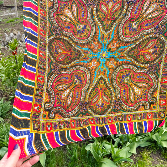 Vintage Floral Paisley Scarf Square 75x75 cm Colorful Wool Blend Headscarf Boho Folk Wrap Shawl Retro Statement Textile