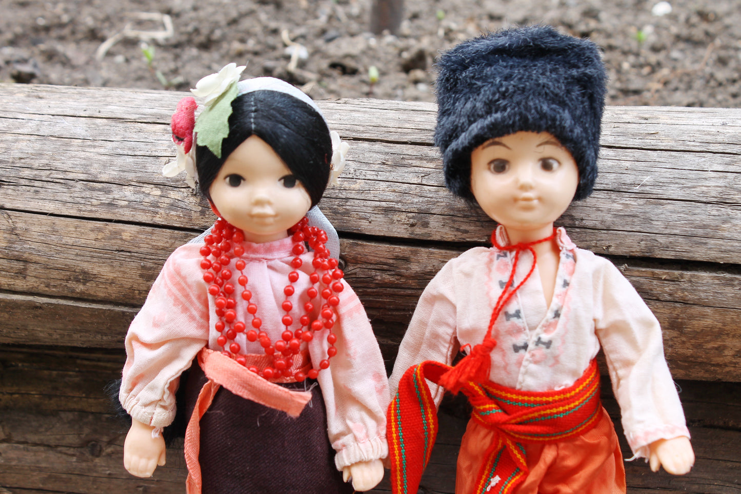 Ukrainians dolls in national costumes - set of two boy and girl dolls - vintage dolls - Ukrainian USSR doll - Collectible doll - 1970