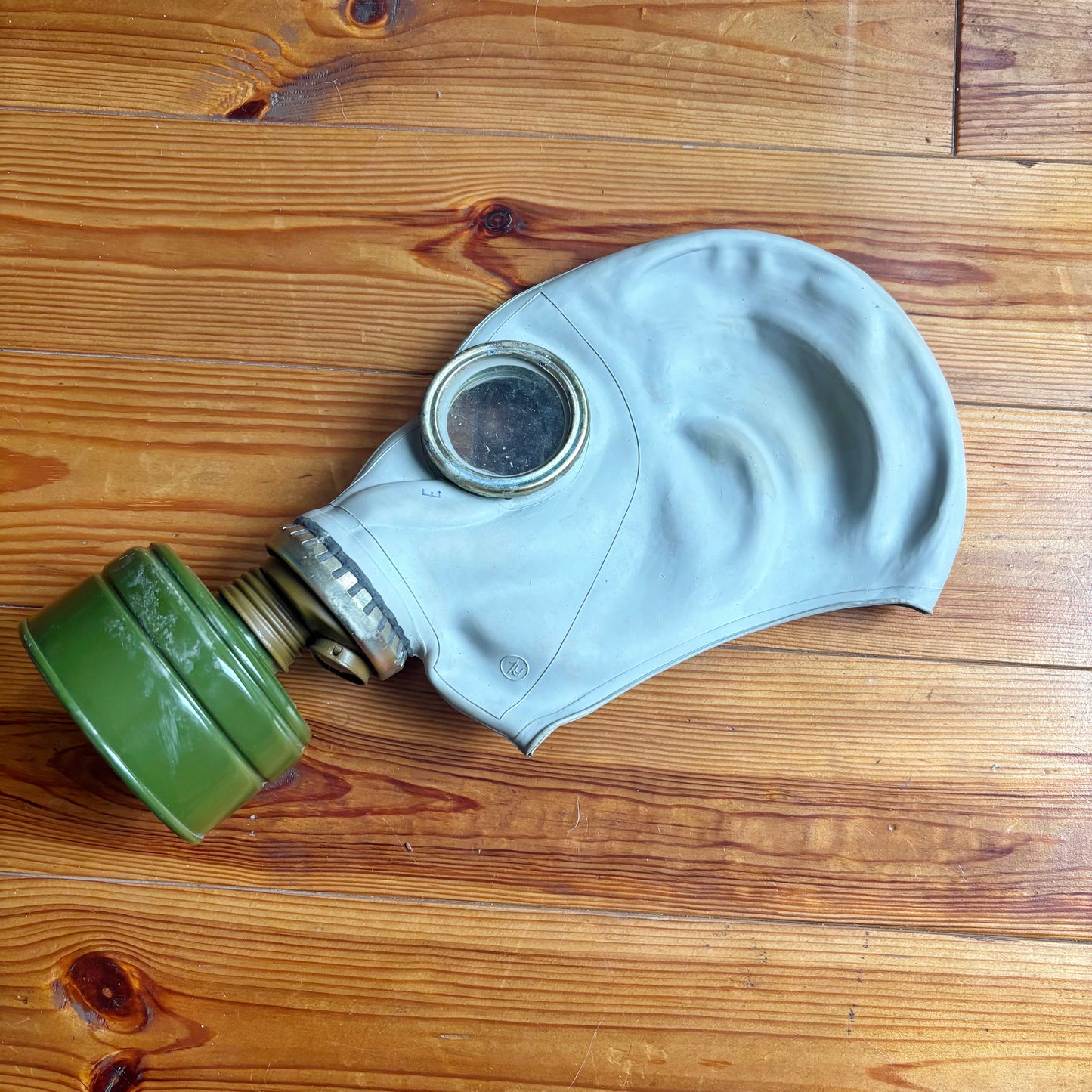 Vintage GP-5 Gas Mask With Bag Soviet Civil Defense Respirator Collectible Military Prop Display Piece