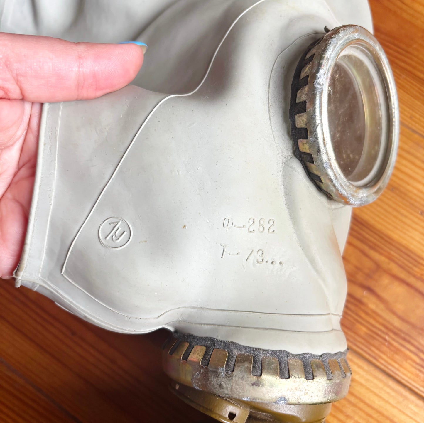 Vintage GP-5 Gas Mask With Bag Soviet Civil Defense Respirator Collectible Military Prop Display Piece