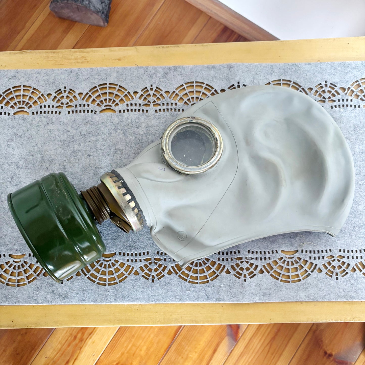 Vintage GP-5 Gas Mask With Bag Soviet Civil Defense Respirator Collectible Military Prop Display Piece