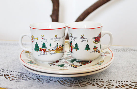 Beautiful vintage ceramic set of two plates and two mugs - Ita Bella porcelain - Christmas ornament - kids porcelain set - 1980s