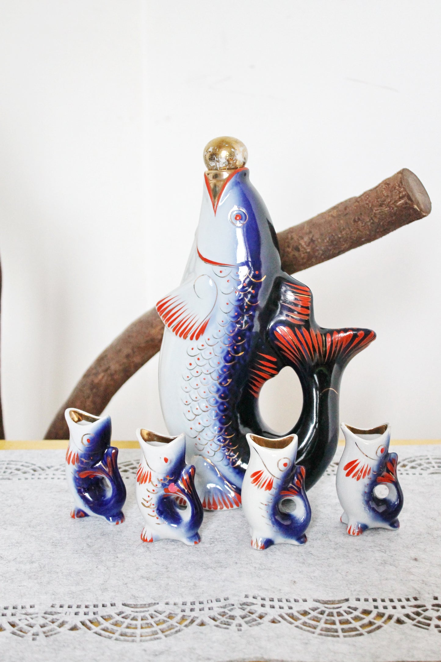 Vintage Ceramic Fish Drinking Set - The family of carp - Blue and Red - 1970s - from Ukraine / Soviet Union / USSR