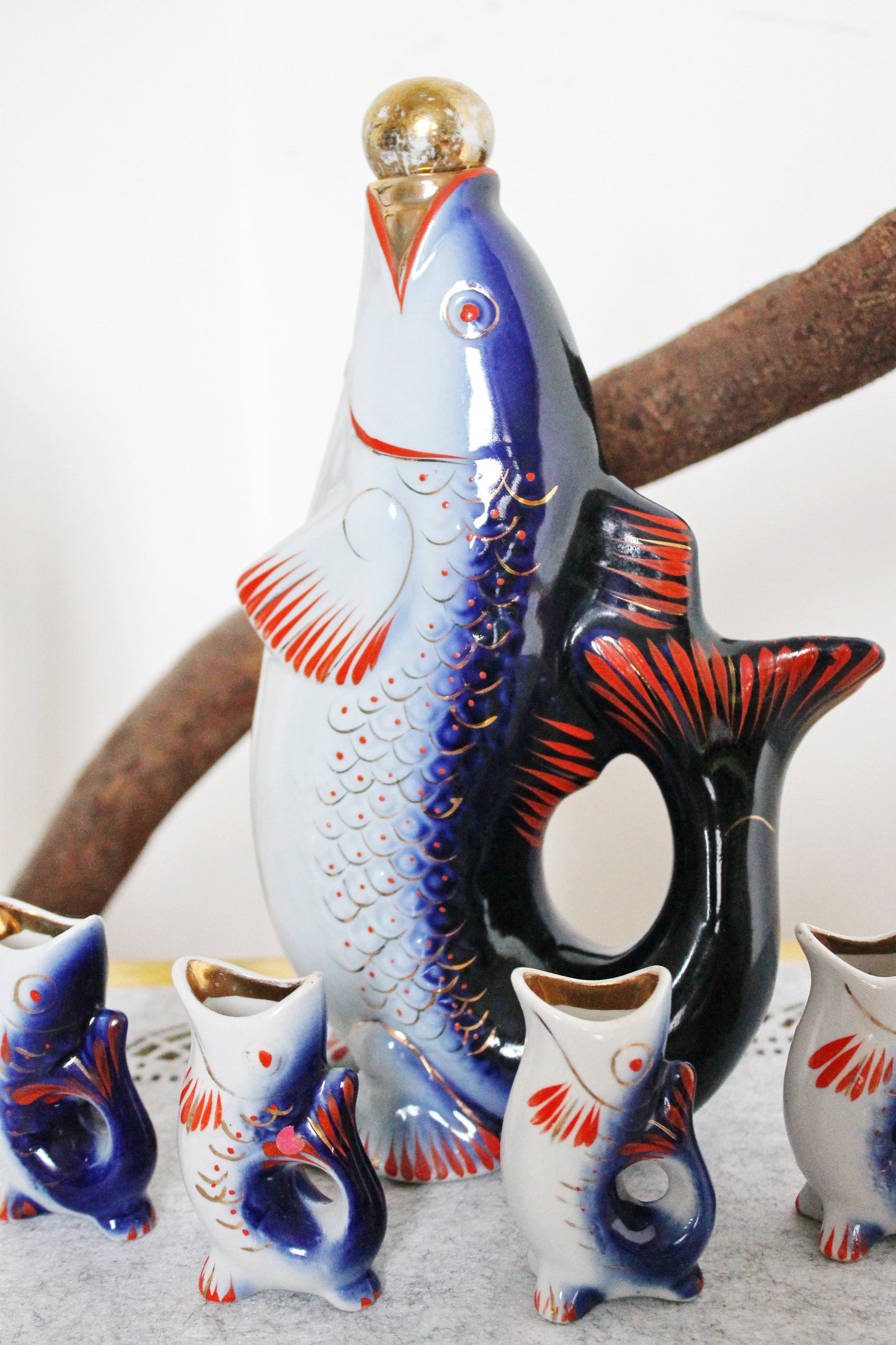 Vintage Ceramic Fish Drinking Set - The family of carp - Blue and Red - 1970s - from Ukraine / Soviet Union / USSR