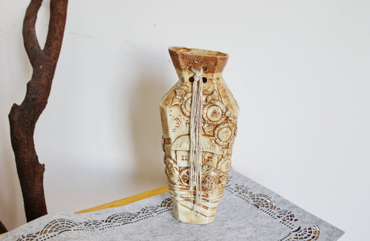 Vintage beautiful vase with Ukrainian motifs - 11.8 inches - made in Ukraine in 1990s