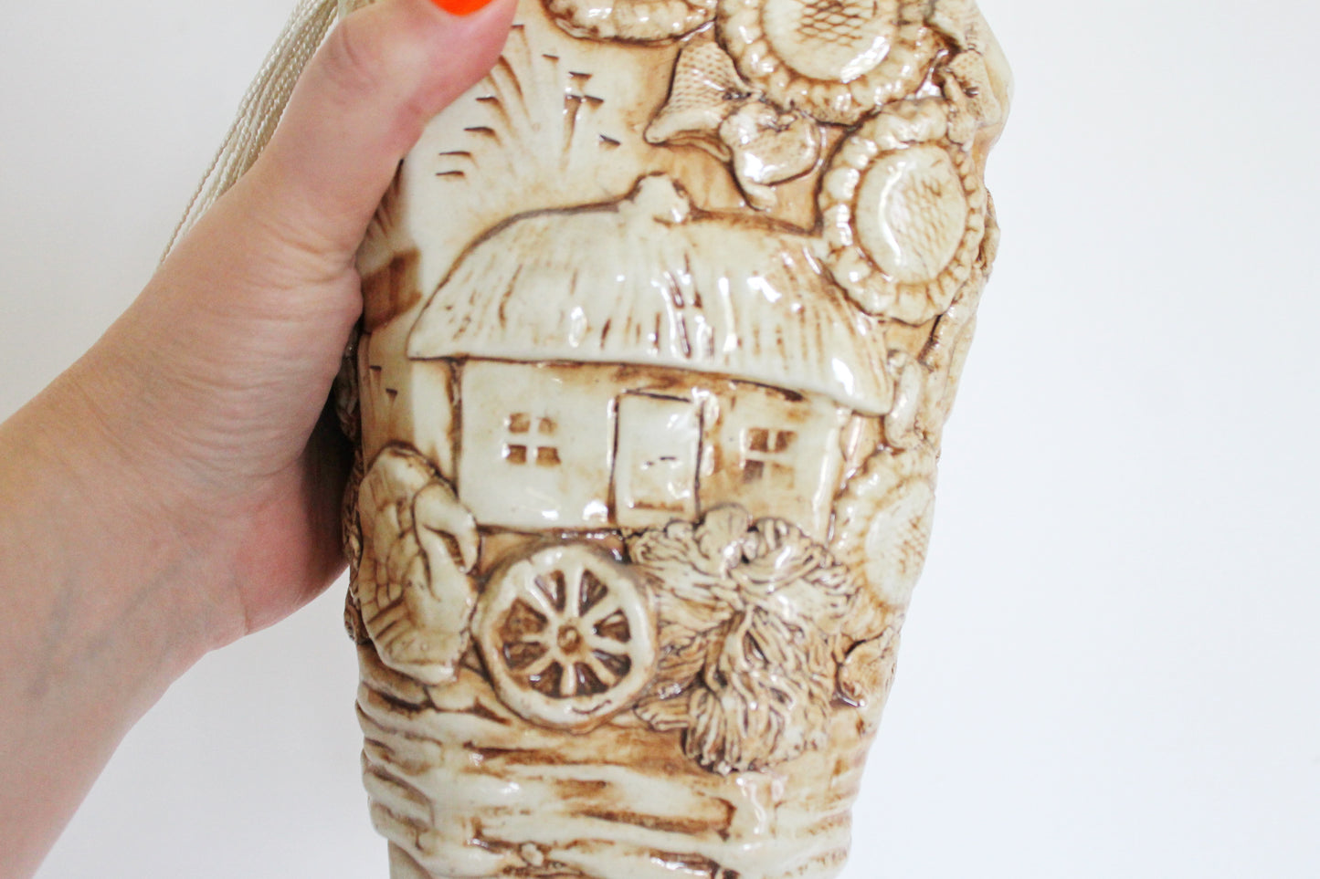 Vintage beautiful vase with Ukrainian motifs - 11.8 inches - made in Ukraine in 1990s