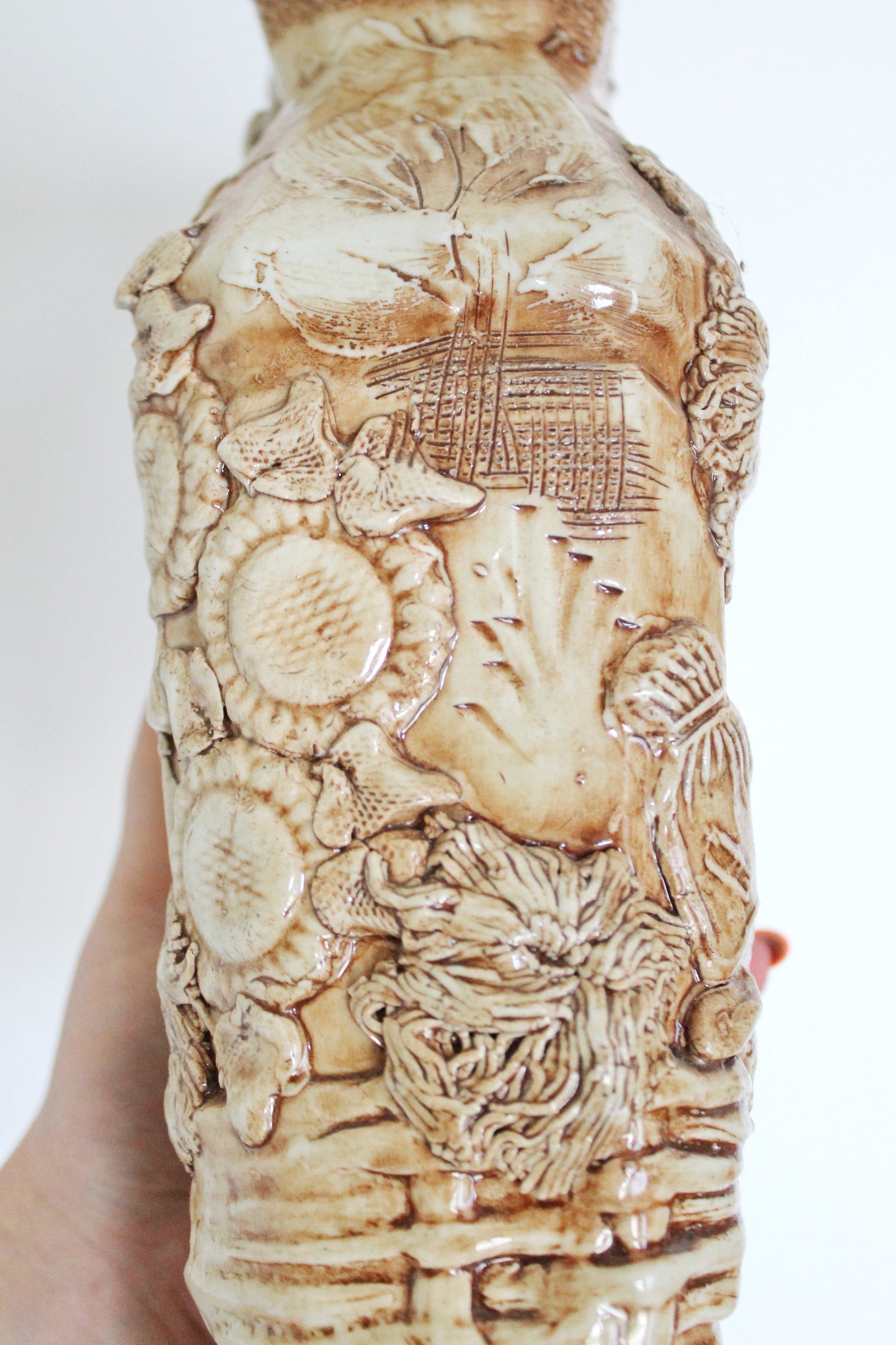 Vintage beautiful vase with Ukrainian motifs - 11.8 inches - made in Ukraine in 1990s