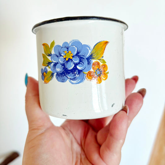 Vintage Enamel Mug Soviet Era Floral Cup 0.4L Ukrainian Kitchenware Rustic Farmhouse Camping Coffee Mug