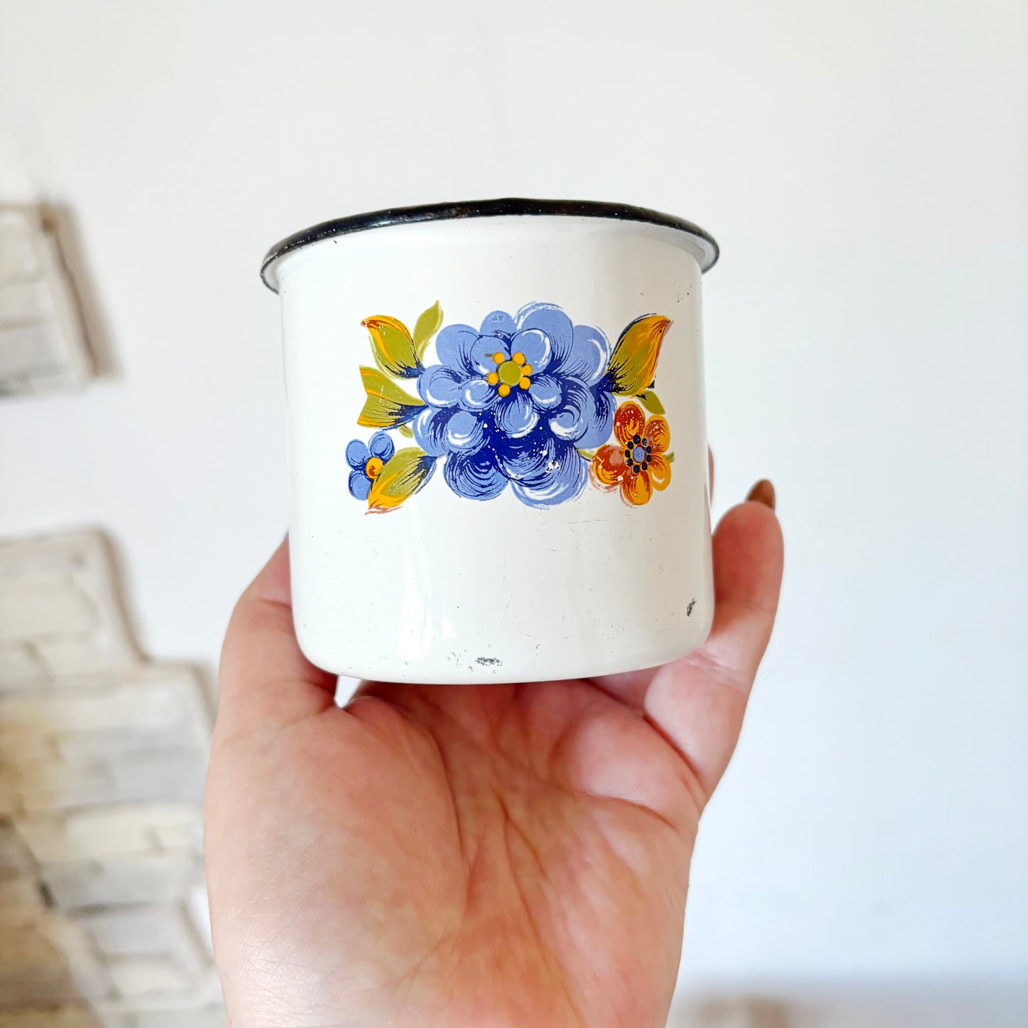 Vintage Enamel Mug Soviet Era Floral Cup 0.4L Ukrainian Kitchenware Rustic Farmhouse Camping Coffee Mug