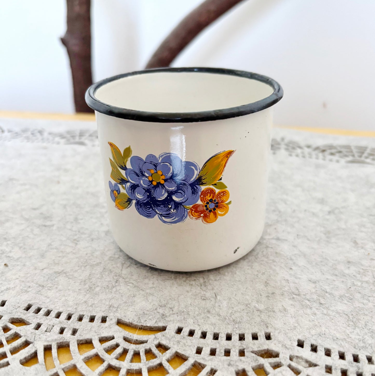Vintage Enamel Mug Soviet Era Floral Cup 0.4L Ukrainian Kitchenware Rustic Farmhouse Camping Coffee Mug