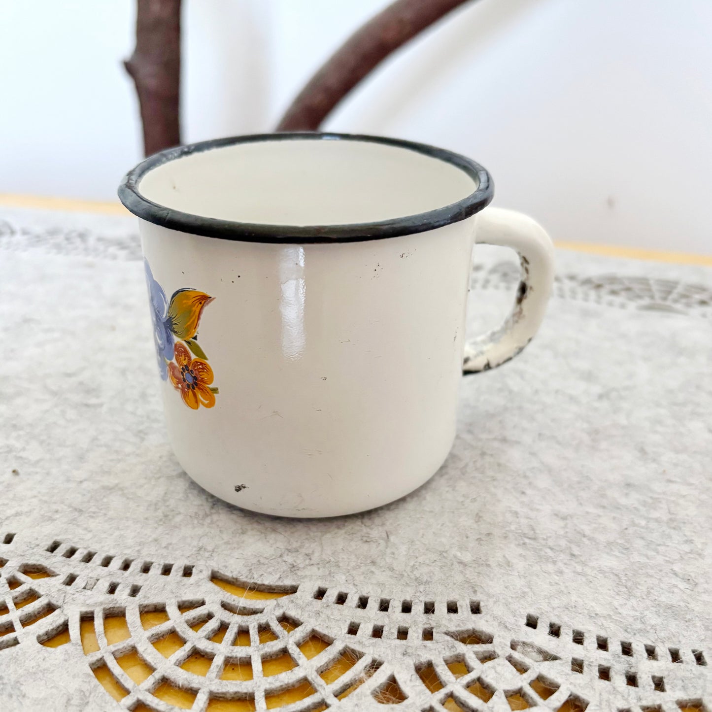 Vintage Enamel Mug Soviet Era Floral Cup 0.4L Ukrainian Kitchenware Rustic Farmhouse Camping Coffee Mug