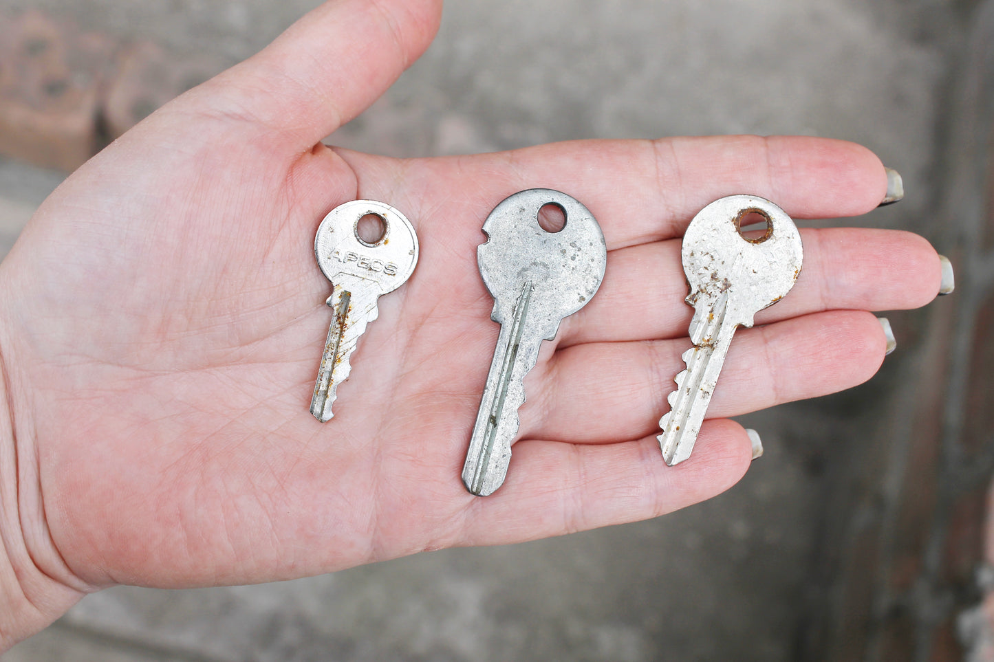 Set of 14 vintage keys from the USSR - Soviet Union vintage keys, Old rare house keys, Skeleton keys