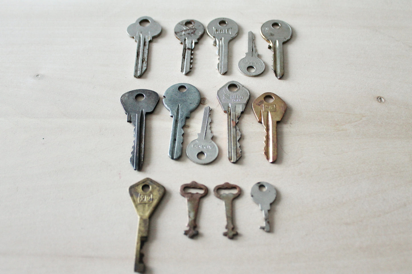 Set of 14 vintage keys from the USSR - Soviet Union vintage keys, Old rare house keys, Skeleton keys