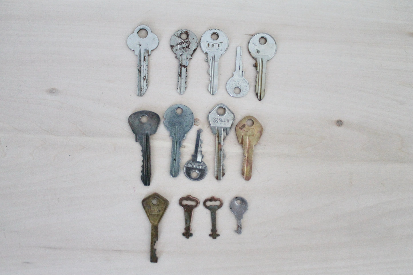 Set of 14 vintage keys from the USSR - Soviet Union vintage keys, Old rare house keys, Skeleton keys