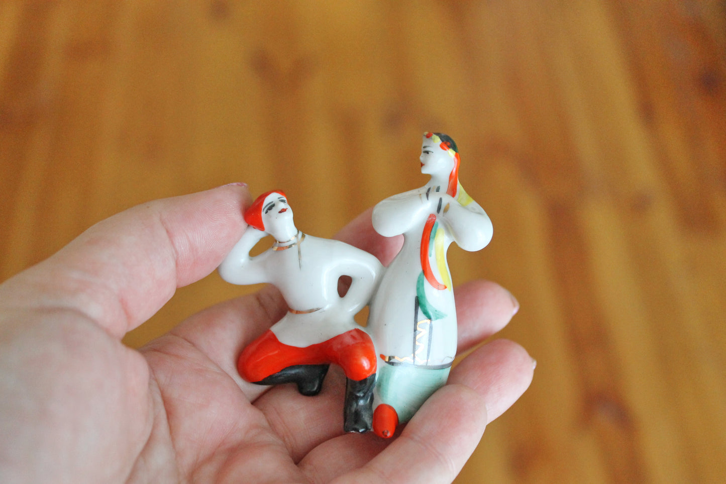 SMALL Vintage porcelain Ukrainian DANCERS - USSR vintage porcelain - Polonsk Porcelain Factory - 1960s -hand painted