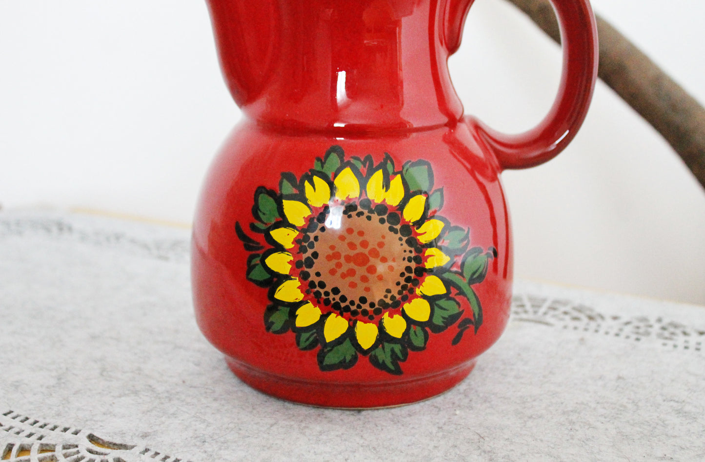 Beautiful vintage red Pitcher/Jug with a sunflower - 9 inches - vintage Germany ceramic - by Winterling Feinkeramik 1970s