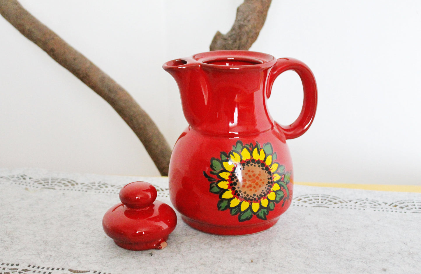 Beautiful vintage red Pitcher/Jug with a sunflower - 9 inches - vintage Germany ceramic - by Winterling Feinkeramik 1970s