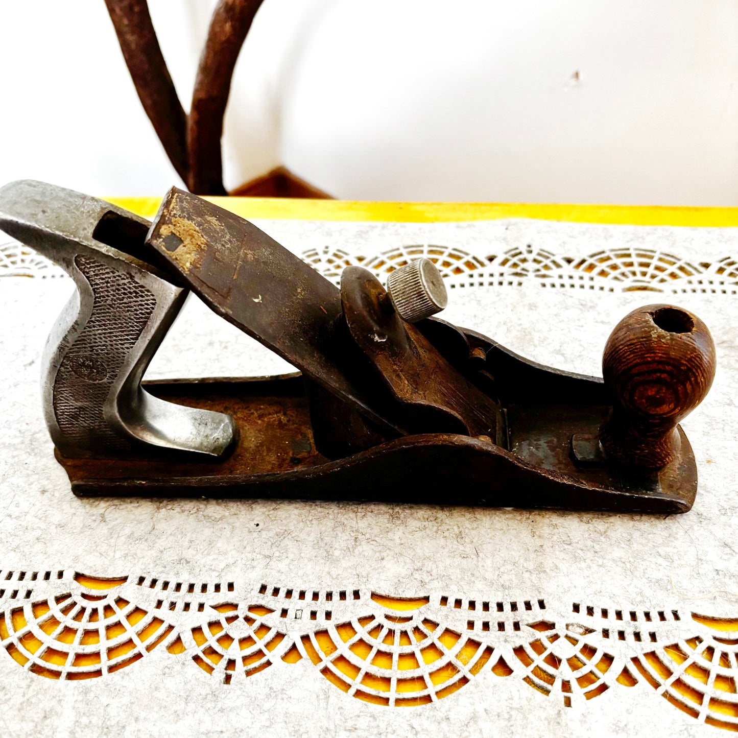 Vintage Soviet Hand Plane USSR Woodworking Tool Cast Iron Wood Plane Wooden Front Knob Aluminum Handle Carpenter Tool