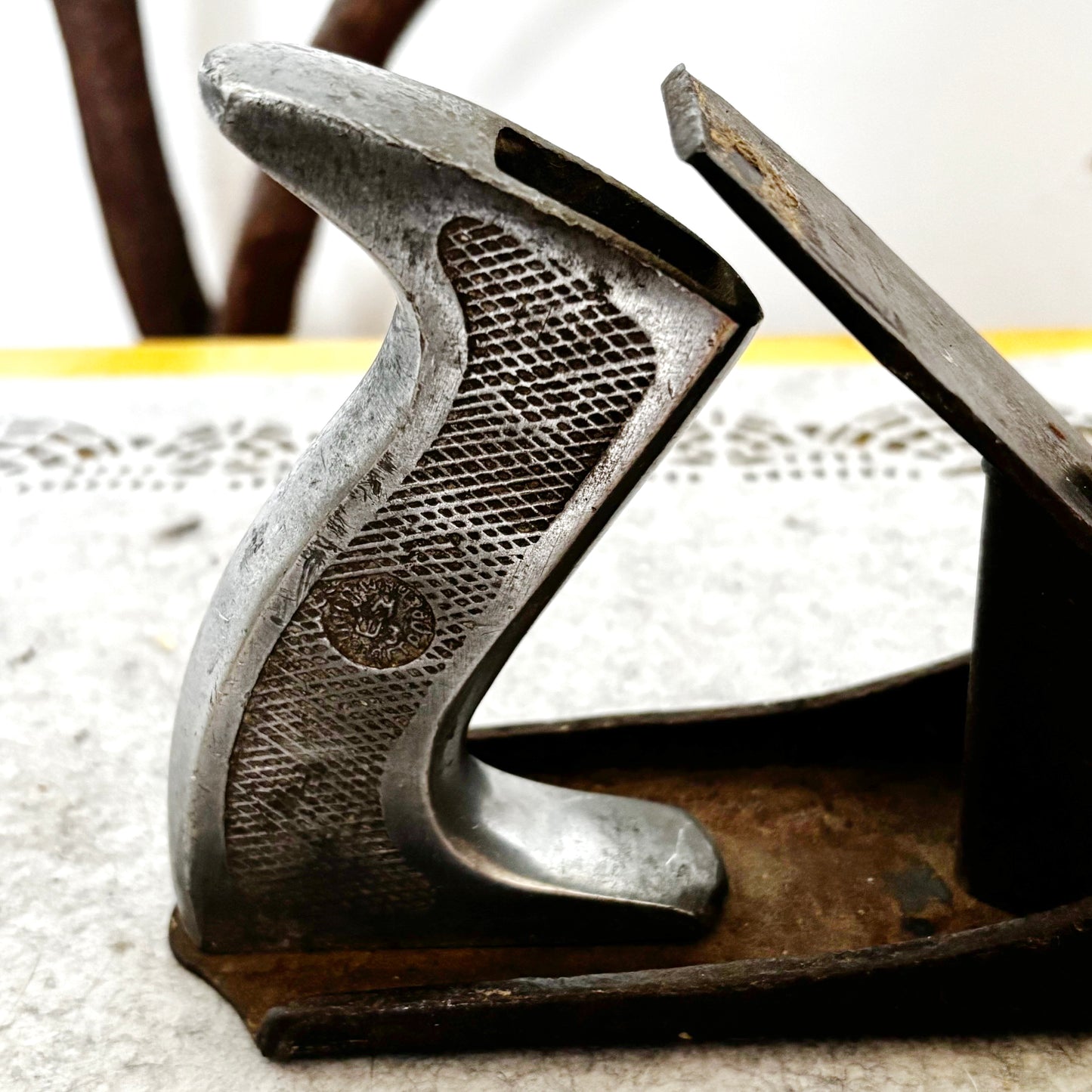 Vintage Soviet Hand Plane USSR Woodworking Tool Cast Iron Wood Plane Wooden Front Knob Aluminum Handle Carpenter Tool