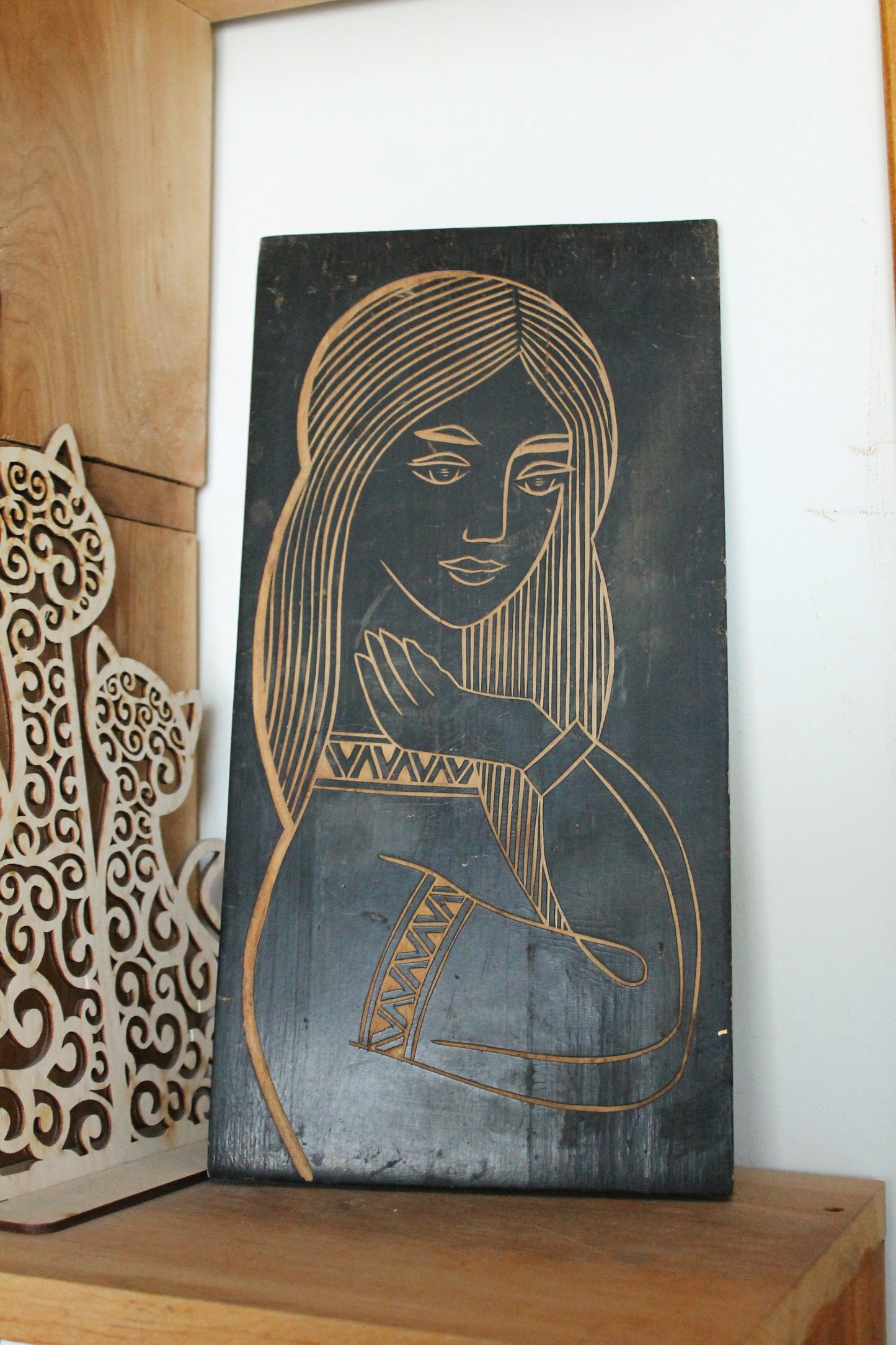 Soviet Ukraine wooden wall hanging - 15.7 inches - Women - Wooden wall decor - Carved wooden picture - Home decor USSR era - 1974