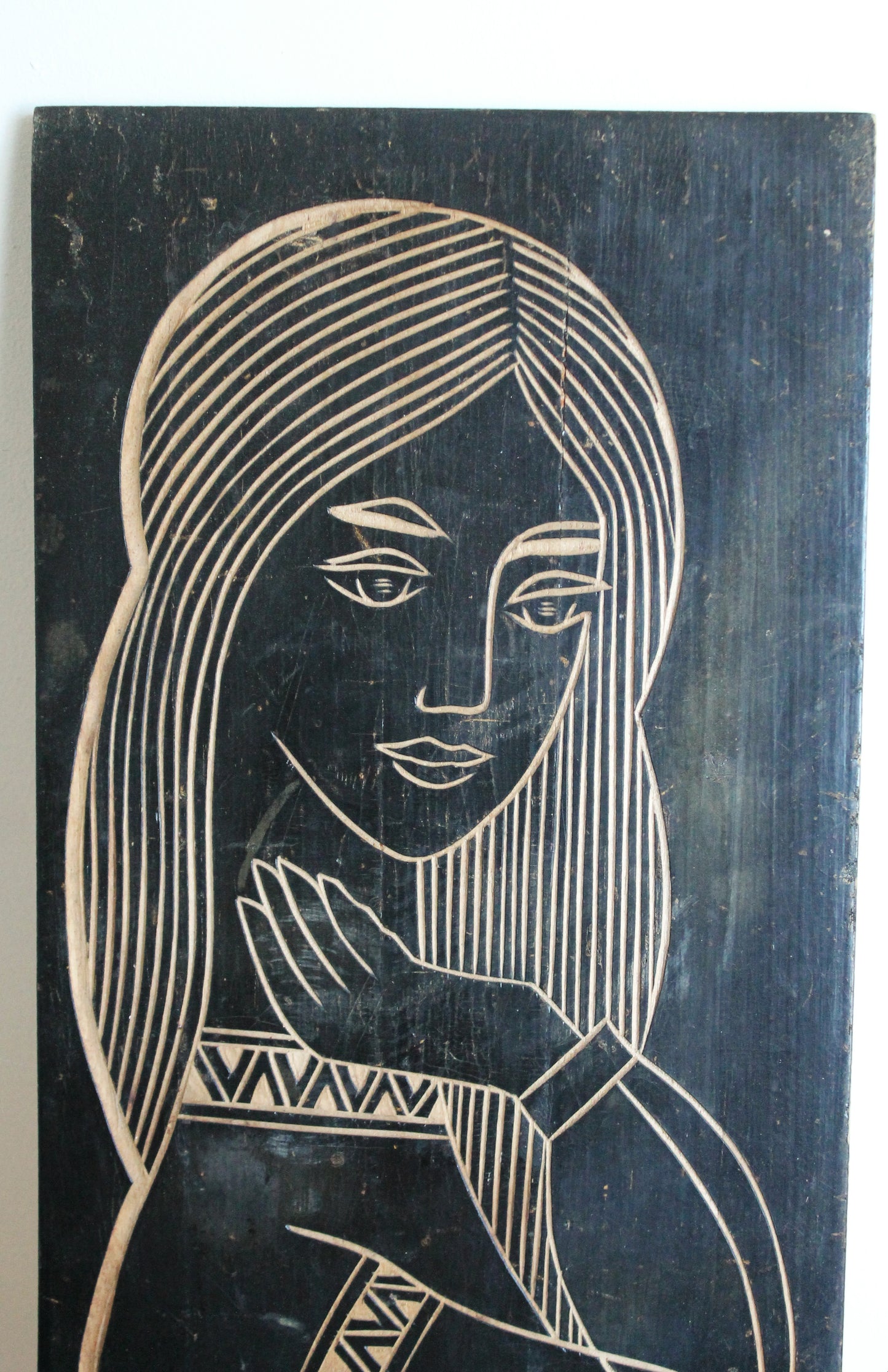 Soviet Ukraine wooden wall hanging - 15.7 inches - Women - Wooden wall decor - Carved wooden picture - Home decor USSR era - 1974