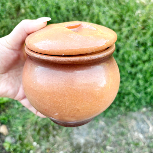 Vintage Soviet Ceramic Cooking Pot with Lid, Ukrainian Earthenware Casserole, Rustic Brown Glazed Bakeware, Folk Kitchen Decor
