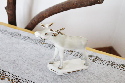 Vintage porcelain Elk - Ukrainian vintage - Ukrainain porcelain - Home decor - hand painted - made in USSR Ukraine - 1970s