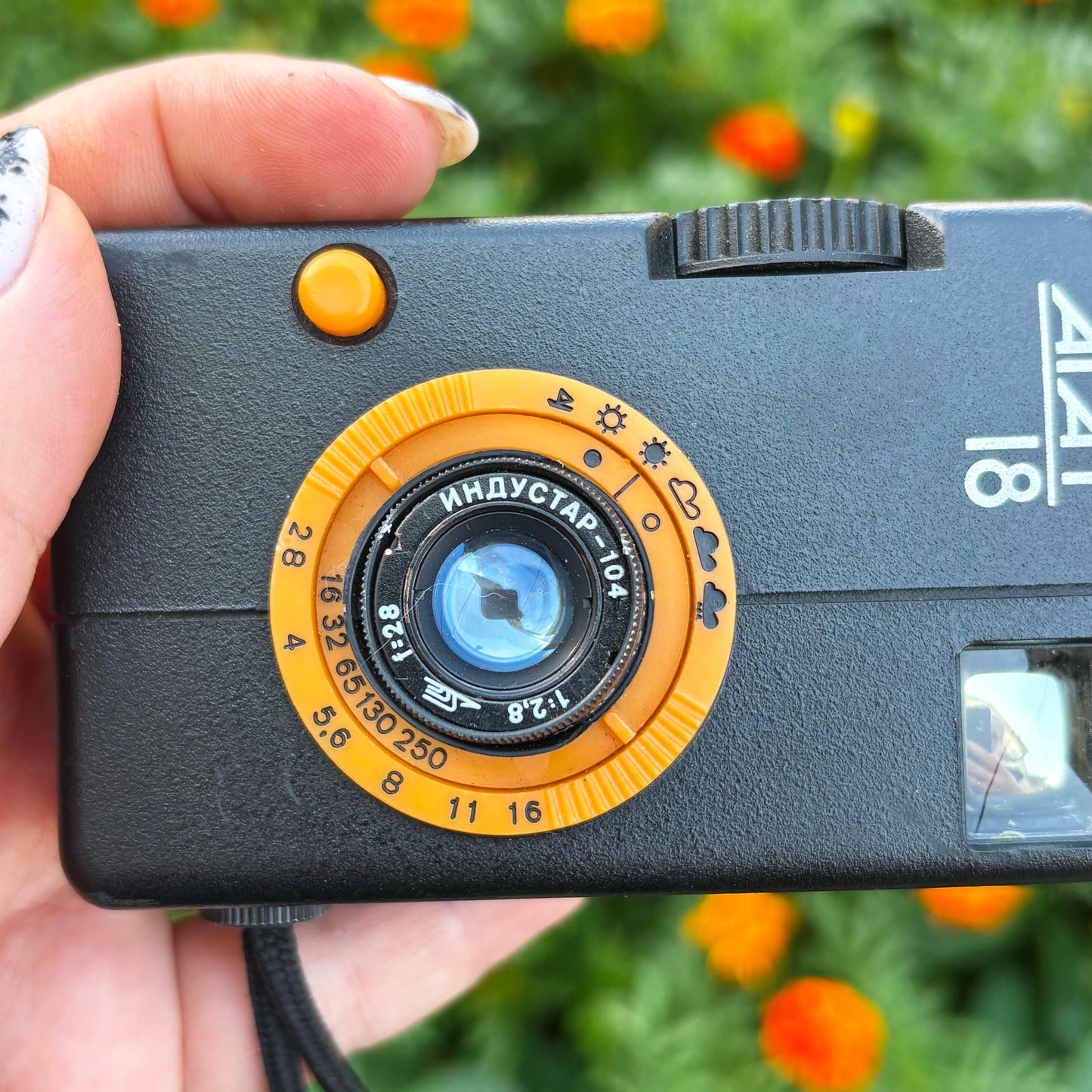 Vintage Agat-18 Half Frame Film Camera | Industar-104 28mm Lens | Soviet 35mm Camera | 1980s Retro Photography Collectible - Non-working