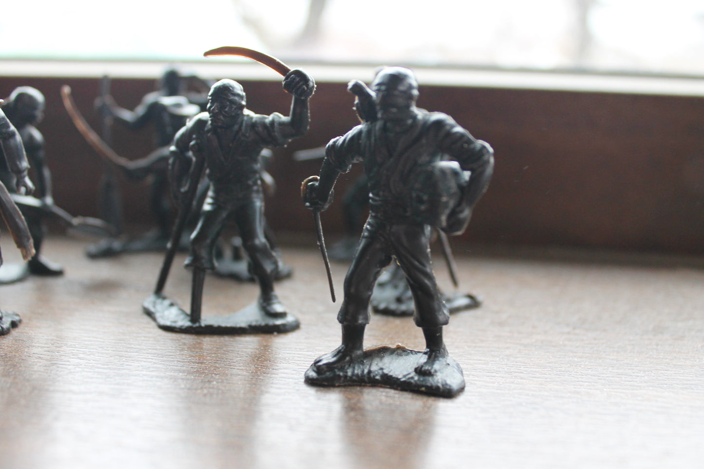 Set of 8 ussr vintage plastic toys - 2.4 inches - pirates - Soviet toys soldiers - 1970s