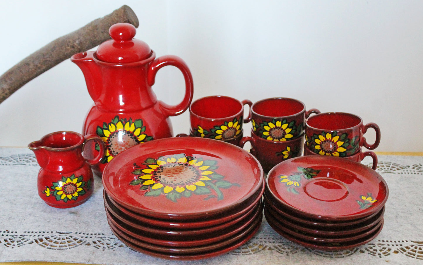 Vintage Germany Winterling Bavaria sunflower service - Beautiful Germany Porcelain red service with sunflowers ornament - 1980s