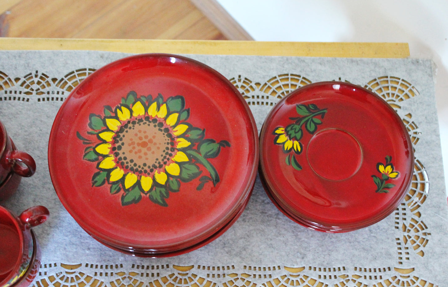 Vintage Germany Winterling Bavaria sunflower service - Beautiful Germany Porcelain red service with sunflowers ornament - 1980s