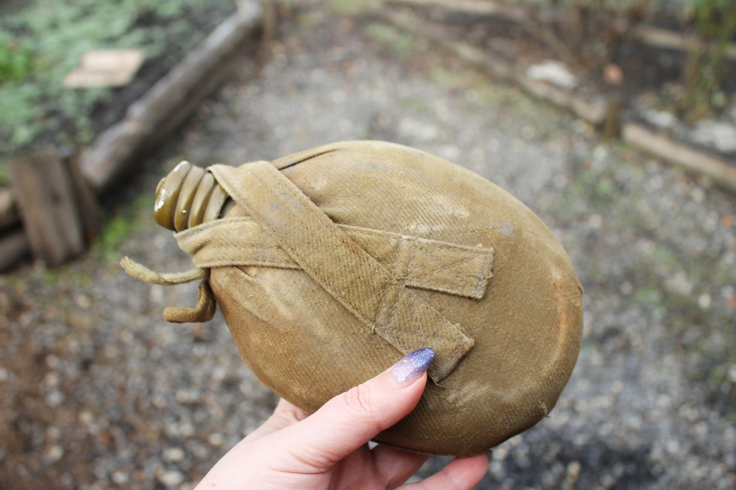 USSR Soldier's Canteen (no button) - Flask for Water - Army flask - Bottle with Cover Pouch - 1970s