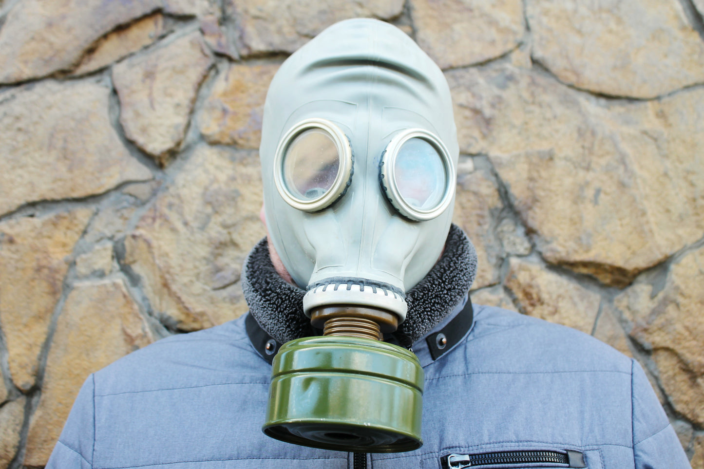 Vintage Soviet Gas Mask GP-5 with Filter and Canvas Bag - USSR Military Respirator - Retro Industrial Decor - 1970s-1980s Authentic Surplus