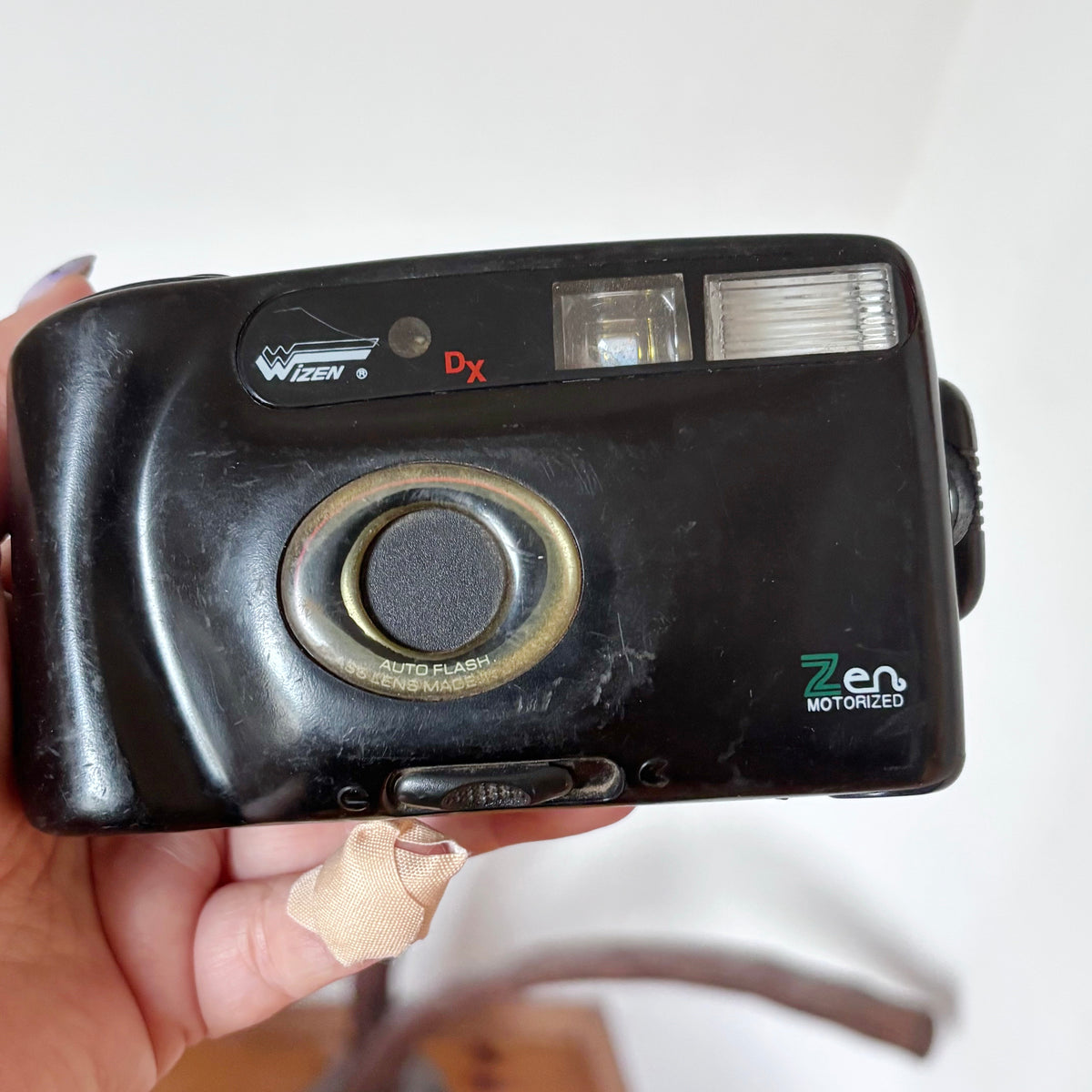 Vintage Wizen DX Zen Motorized 35mm Film Camera, Japanese Glass Lens, Auto Flash, Retro Point & Shoot, 1980s