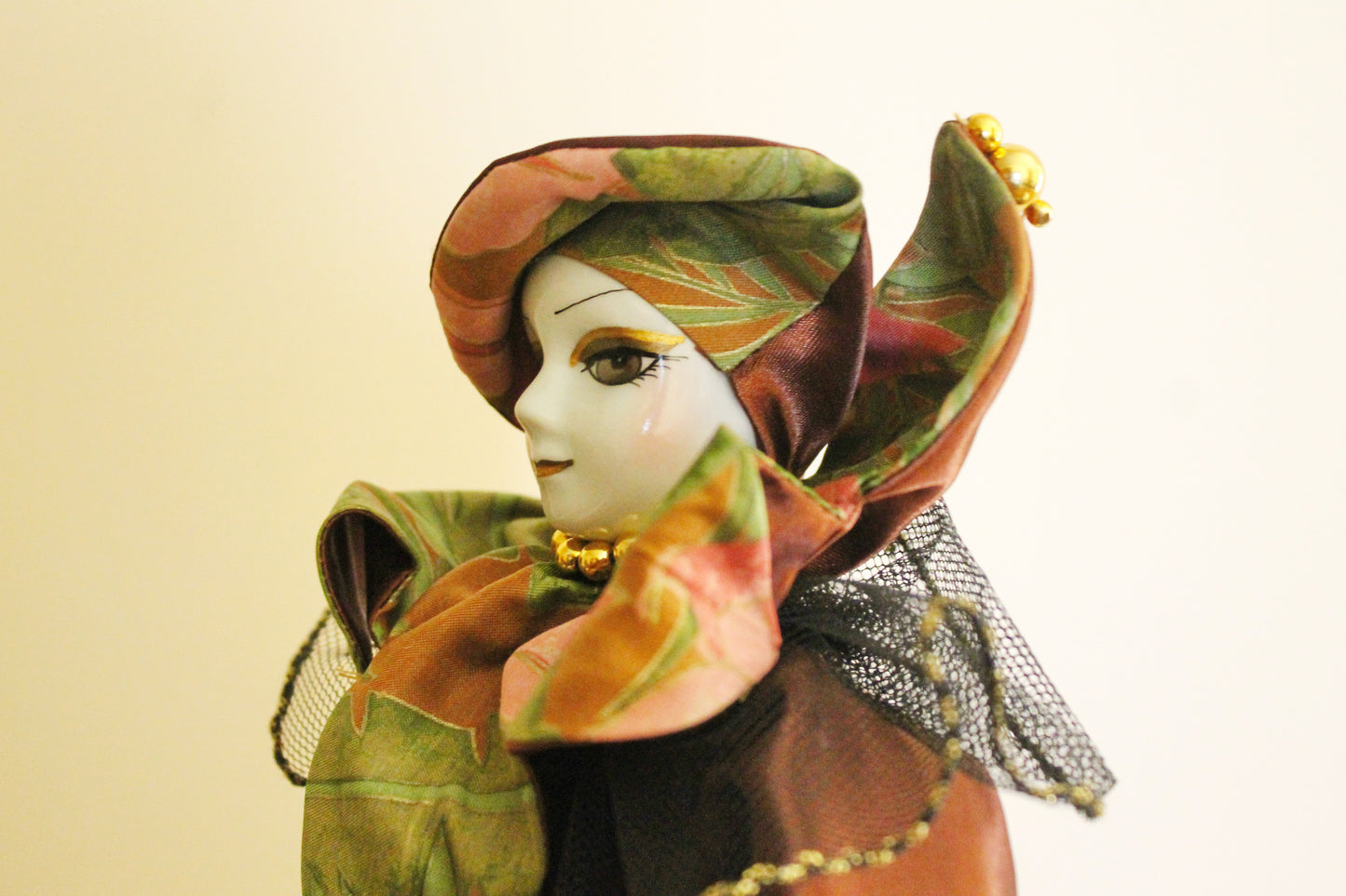 Vintage porcelain Venetian beautiful doll - Harlequin - 15.7 inches- collectible doll - porcelain doll - decor doll - 1980s