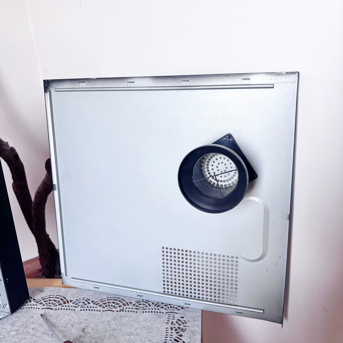 Vintage Black ATX PC Case, Retro Desktop Computer Tower, Early 2000s, Empty Chassis, Sleeper Build or Restoration