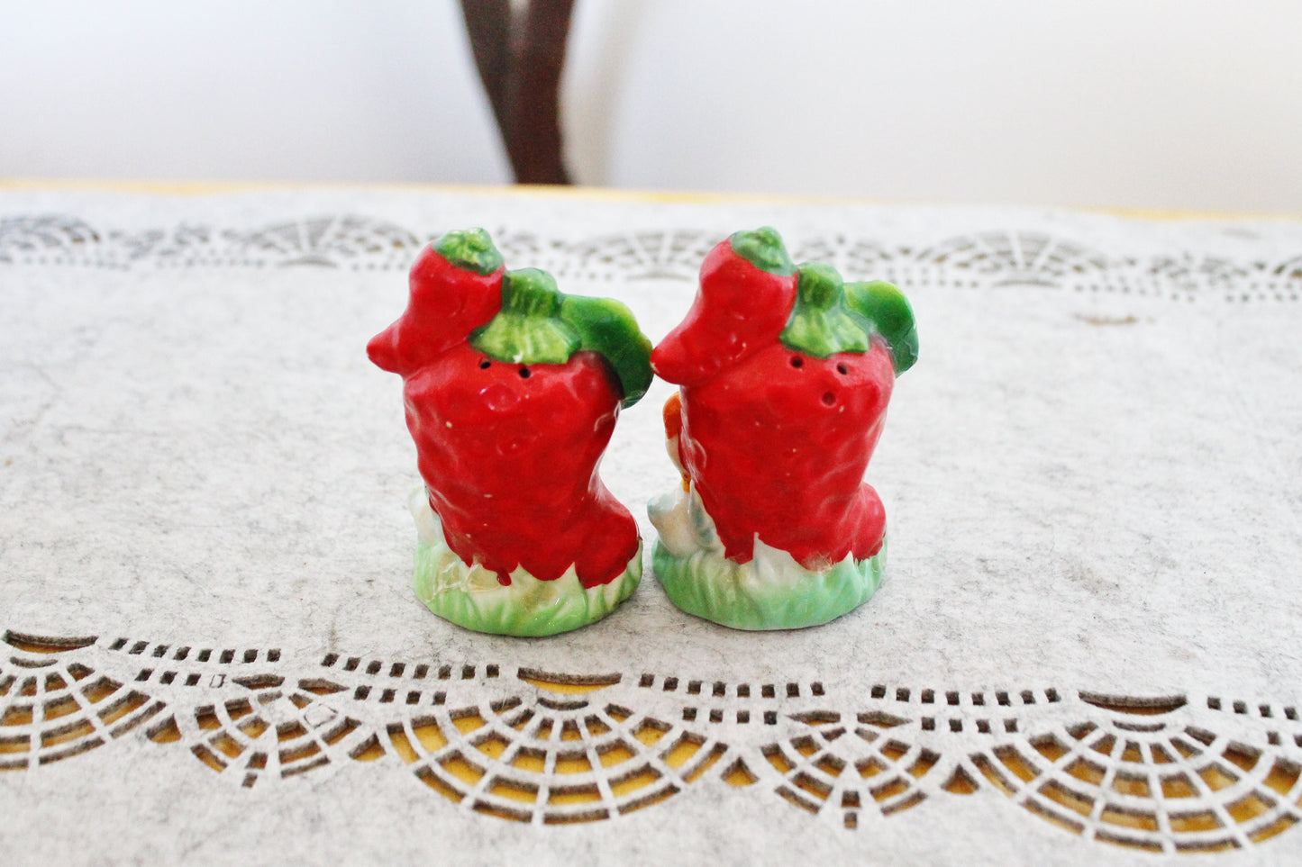 Vintage Salt and Pepper Shakers - Ceramic Red Peppers with Ducks - Made in Ukraine, Early 2000s