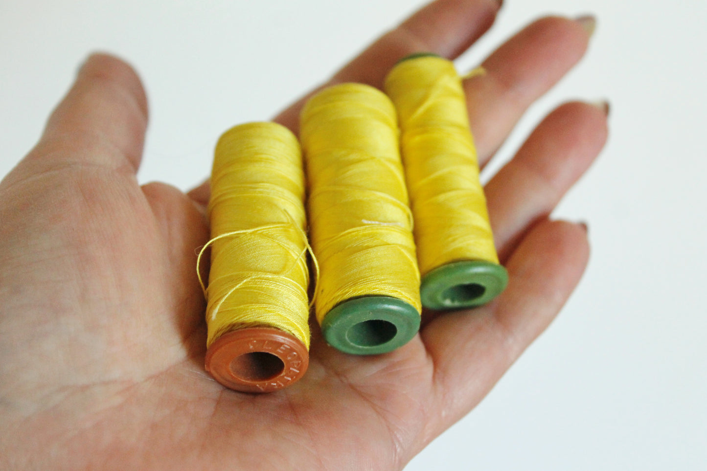 Vintage Soviet Sewing Thread Set – Lemon Spools – USSR Cotton Thread – Craft Supplies – 1970s 1980s Soviet Era